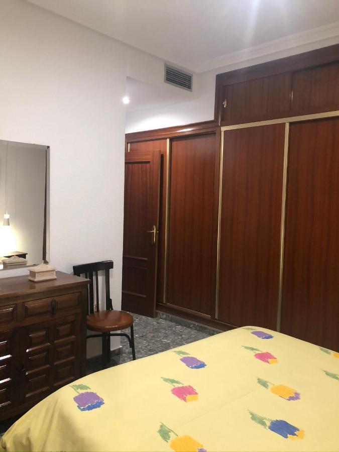 Torreperea- Piso Completo Villa Jaén Kültér fotó
